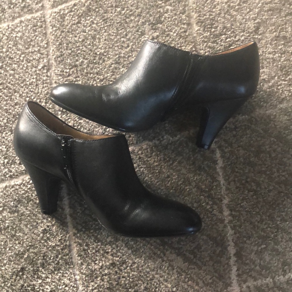 Black booties by naturalizer